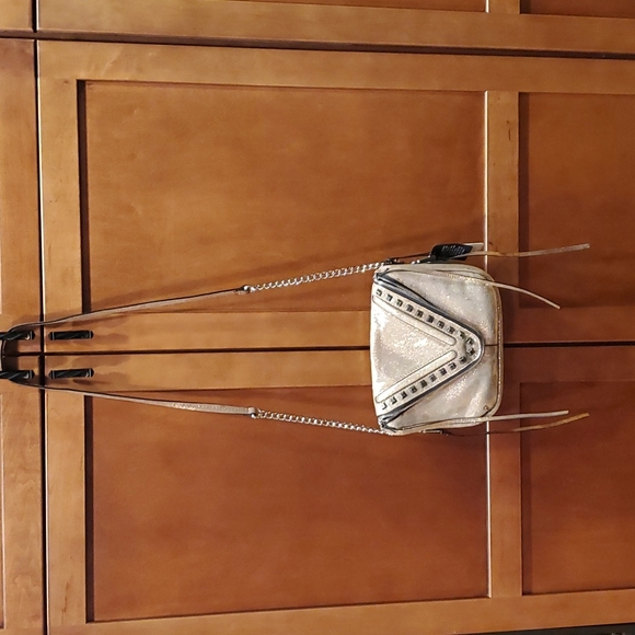 She+Lo Crossbody Rose Glitter Purse with Studs - Picture 10 of 11